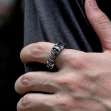 Cargar imagen en el visor de la galería, ANILLO CRANEOS GEMELOS