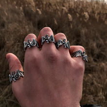Cargar imagen en el visor de la galería, ANILLO DRAGÓN AJUSTABLE