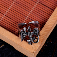Cargar imagen en el visor de la galería, ANILLO DRAGÓN AJUSTABLE