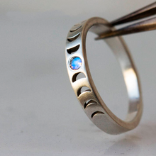 Cargar imagen en el visor de la galería, ANILLO FASES LUNARES