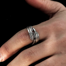 Cargar imagen en el visor de la galería, ANILLO FEATHER