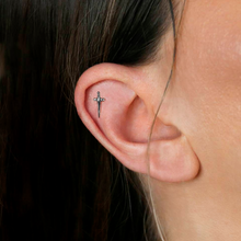 Cargar imagen en el visor de la galería, ARETE ESPADA MINI