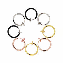 Cargar imagen en el visor de la galería, ARGOLLA SIN PERFO plata oro y negro