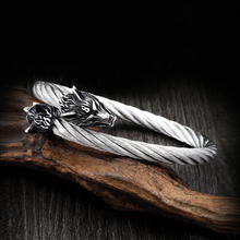 Cargar imagen en el visor de la galería, BRAZALETE LOBOS