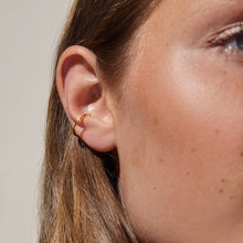 Cargar imagen en el visor de la galería, ARGOLLA SIN PERFO plata oro y negro