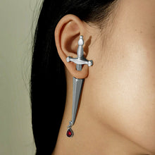 Cargar imagen en el visor de la galería, ARETE ESPADA DROP