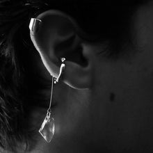 Cargar imagen en el visor de la galería, EAR CUFF ICY