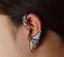Cargar imagen en el visor de la galería, EAR CUFF MURCIÉLAGO