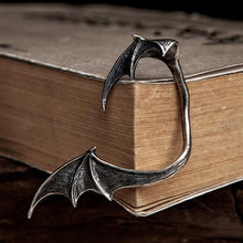 Cargar imagen en el visor de la galería, EAR CUFF MURCIÉLAGO