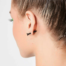 Cargar imagen en el visor de la galería, ARETES TORNILLO