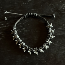 Cargar imagen en el visor de la galería, PULSERA SHARKBOY
