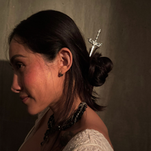 Cargar imagen en el visor de la galería, ESPADA CABELLO MEDIEVAL
