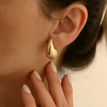 Cargar imagen en el visor de la galería, ARETES TEARDROP
